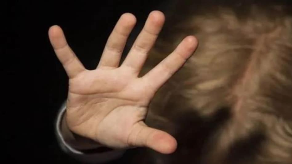 Delhi Crime: नशे में पहले मारा पीटा और फिर प्राइवेट पार्ट में डाल दी 'रॉड' Delhi Crime: नशे में पहले मारा पीटा और फिर प्राइवेट पार्ट में डाल दी 'रॉड'