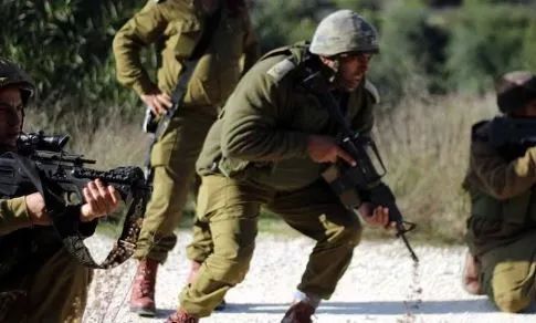 आतंकियों को रॉकेट लॉन्चर से उड़ाया! सेना की बड़ी कार्रवाई आतंकियों को रॉकेट लॉन्चर से उड़ाया! सेना की बड़ी कार्रवाई