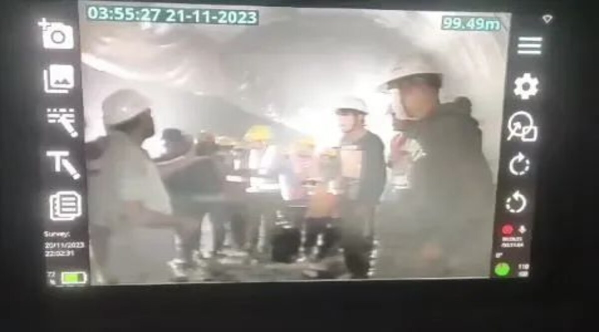 Tunnel Video : प्रधानमंत्री ने धामी से सिलक्यारा सुरंग में फंसे श्रमिकों से जुड़े बचाव कार्यों की जानकारी ली, देखें सुरंग का वीडियो Uttarakhand Tunnel News