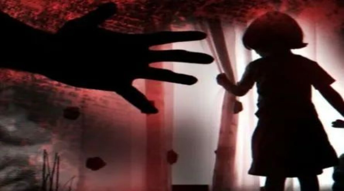 जींद में 142 छात्राओं के साथ किया यौन शोषण, आरोपी प्रिंसिपल सस्पेंड, कब होगी गिरफ्तारी? प्रतिकात्मक तस्वीर