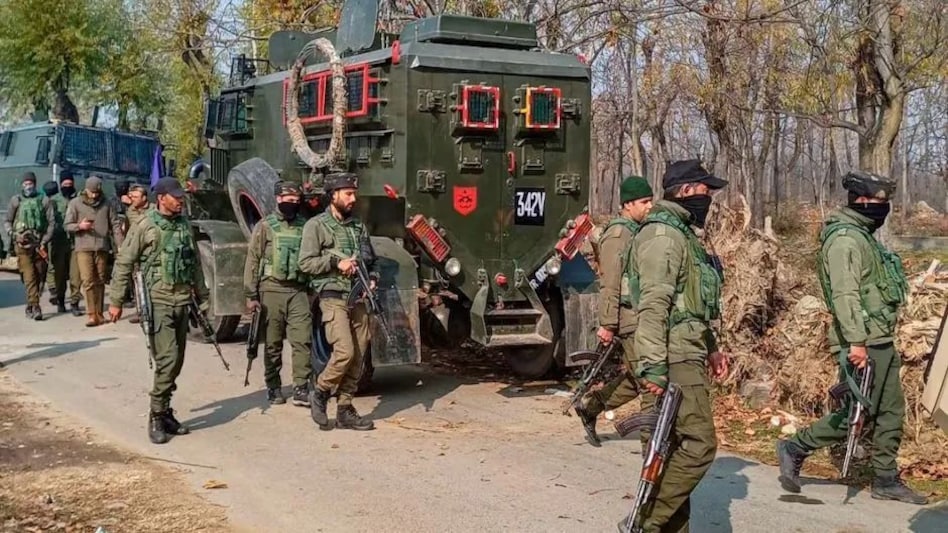 राजौरी में घुसपैठ करने वाले थे पाकिस्तानी आतंकी, सेना की कार्रवाई में आतंकी मारा गया राजौरी में घुसपैठ करने वाले थे पाकिस्तानी आतंकी, सेना की कार्रवाई में आतंकी मारा गया