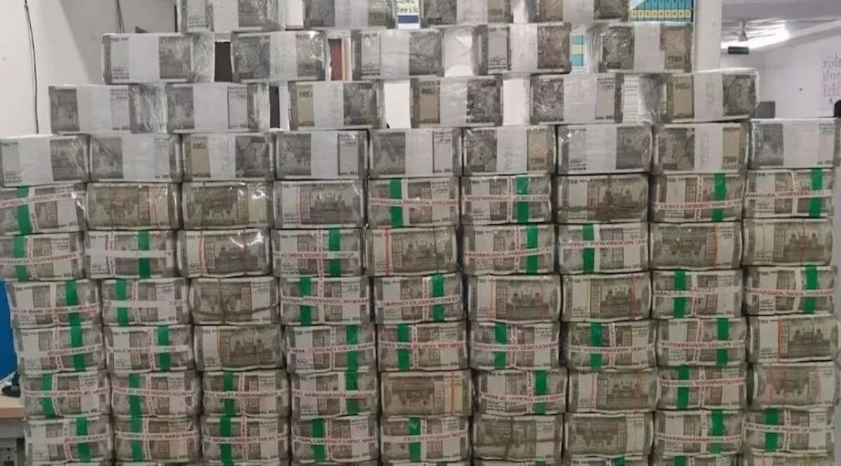 तेलंगाना में वोटिंग से पहले कार में मिले 5 करोड़ रुपए! किसके है ये रुपए? Huge Cash Recovered Before Election in Telengana
