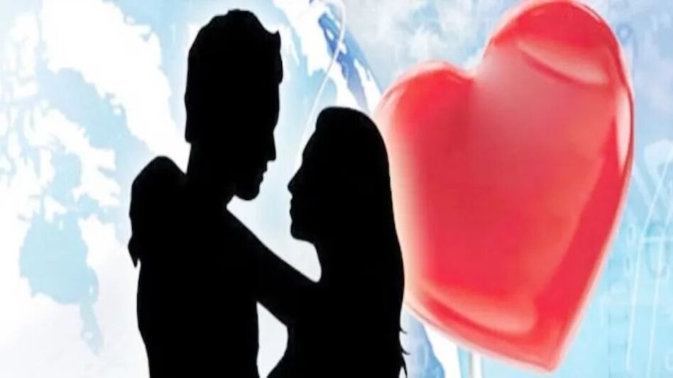 रात के सन्नाटे में गर्लफ्रेंड से मिलने पहुंचा बॉयफ्रेंड, जाग गए घरवाले, युवक को पीट-पीट कर मार डाला रात के सन्नाटे में गर्लफ्रेंड से मिलने पहुंचा बॉयफ्रेंड, जाग गए घरवाले, युवक को पीट-पीट कर मार डाला