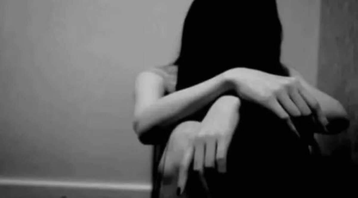 Gangrape : गंगटोक में 22 साल की लड़की से गैंगरेप, पब में की थी प्री-ग्रेजुएशन पार्टी, टैक्सी से लौटते हुए रात में वारदात Rape News : सांकेतिक फोटो