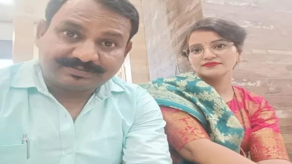 Kanpur News : सुपारी किलर पैसा लेकर भागा, फिर बीवी ने खुद को ही सुपारी दे दी Kanpur News : सुपारी किलर पैसा लेकर भागा, फिर बीवी ने खुद को ही सुपारी दे दी