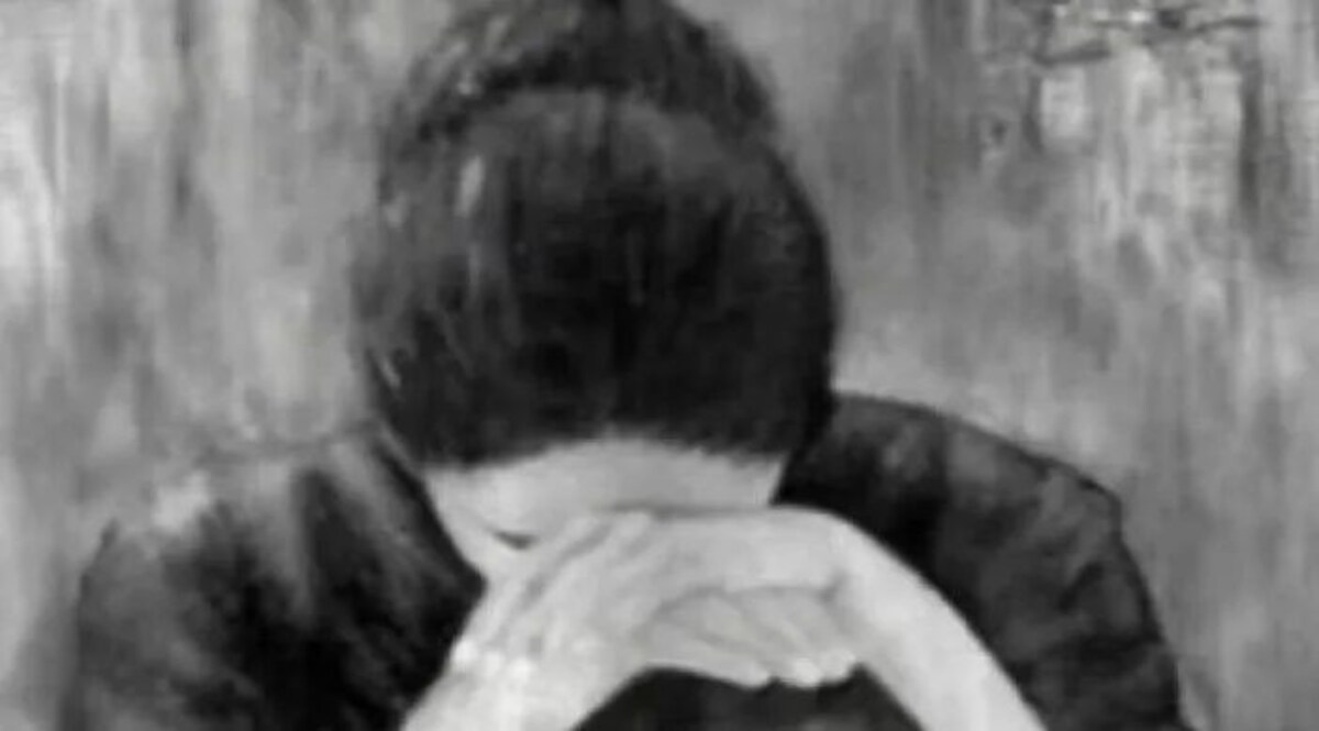 रैपिडो ऑटो ड्राइवर ने आधी रात लड़की की स्कर्ट में हाथ डाल की छेड़छाड़, बेंगलुरू में शर्मनाक घटना, बार क्लब से लड़की ने कराई थी बुकिंग सांकेतिक फोटो