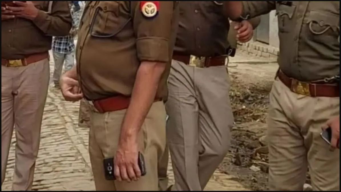 पुलिसवालों ने बदमाशों के साथ मिलकर व्यापारी को किडनैप कर मांगे पैसे, ऐसे खुला मामला पुलिसवालों ने बदमाशों के साथ मिलकर व्यापारी को किडनैप कर मांगे पैसे, ऐसे खुला मामला