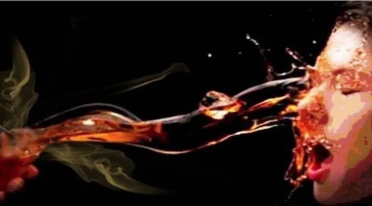 दिल्ली के आनंद पर्वत इलाके में रेप के आरोपी ने लड़की पर फेंका तेजाब, खुद भी तेजाब पिया, मौत जांच में जुटी पुलिस