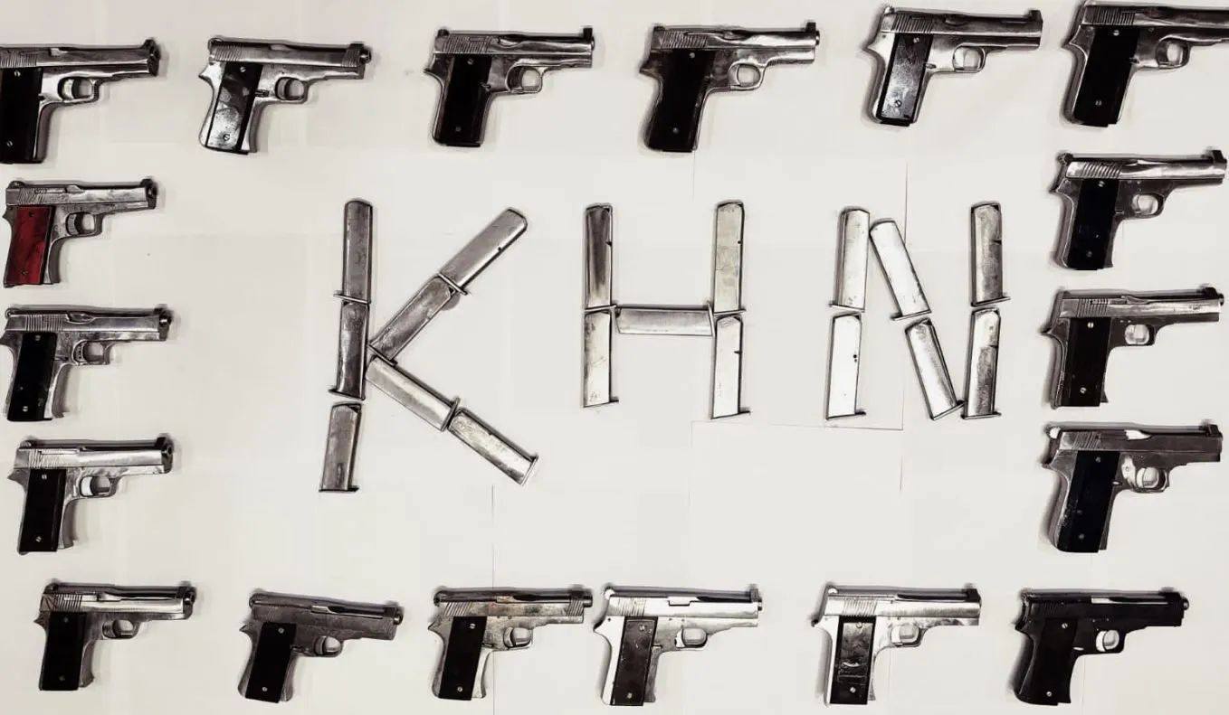 पंजाब में अवैध हथियार तस्करी गिरोह का पर्दाफाश, 10 गिरफ्तार, 22 पिस्टल बरामद जांच में जुटी पुलिस