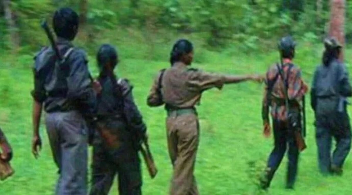 छत्तीसगढ़ : सुकमा में नक्सलियों ने घात लगा किया हमला, CRPF के SI शहीद, घायल सिपाही को इलाज के लिए किया एयरलिफ्ट Naxalites : सांकेतिक फोटो