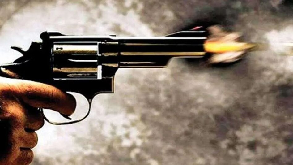 यूपी के आज़मगढ़ में सैर पर निकले व्यापारी की गोली मारकर हत्या, सीसीटीवी से कातिलों की तलाश यूपी के आज़मगढ़ में सैर पर निकले व्यापारी की गोली मारकर हत्या, सीसीटीवी से कातिलों की तलाश