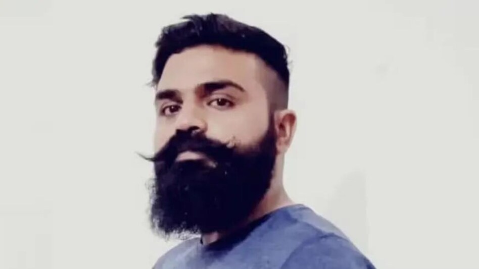 अंकित गुर्जर की हत्या में सीबीआई की क्लोजर रिपोर्ट, तिहाड़ जेल में जबरन वसूली के नहीं मिले सबूत, जेल में पीट-पीटकर हुई थी अंकित की हत्या अंकित गुर्जर की हत्या में सीबीआई की क्लोजर रिपोर्ट, तिहाड़ जेल में जबरन वसूली के नहीं मिले सबूत, जे...