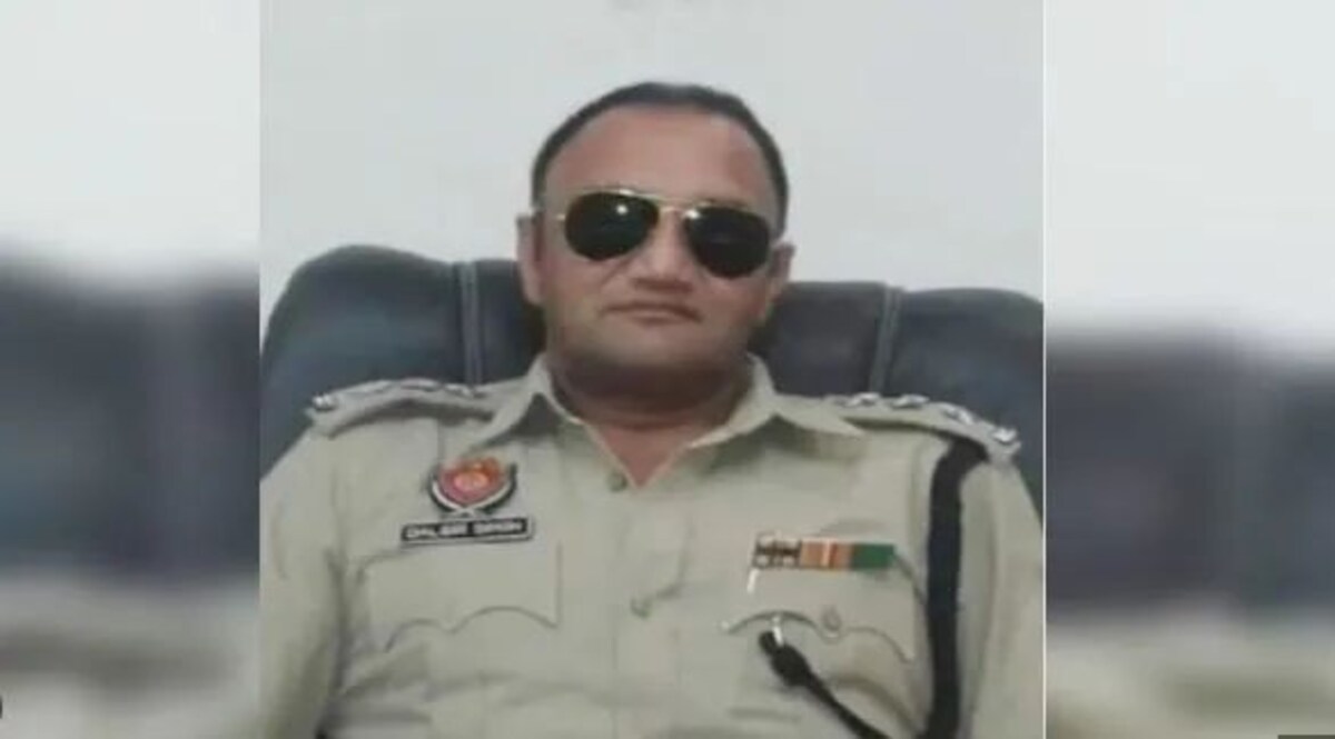 गोली मारकर की गई DSP की हत्या, सर्विस रिवॉल्वर भी लापता, कहीं हत्या की ये वजह तो नहीं डीएसपी की हत्या का खुलासा होने के बाद अब पंजाब पुलिस में हड़कंप मचा हुआ है