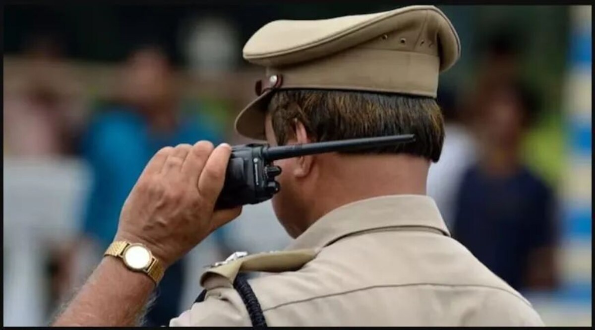 Bareilly: दरोगा ने मांगा महिला सिपाही का नंबर, मैसेज भेजकर किया परेशान; एसएसपी ने किया सस्पेंड Crime Tak