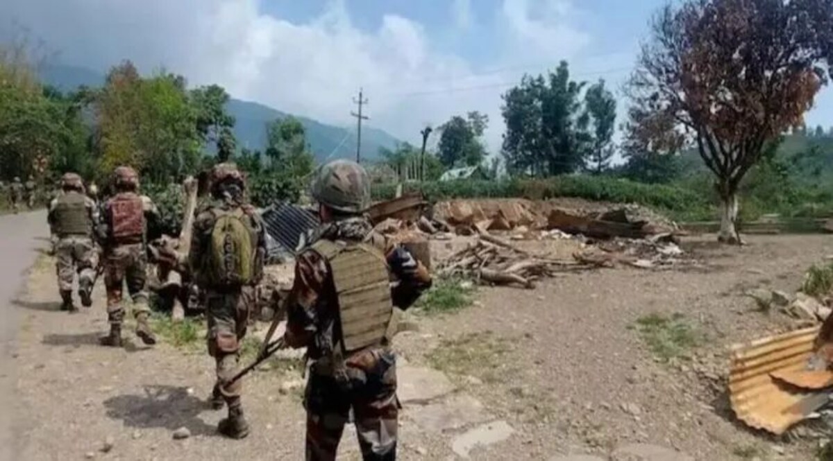 नही थम रही मणिपुर में हिंसा, दो गुटों के बीच हुई गोलीबारी, एक की मौत, अब तक 180 से ज्यादा की मौत जांच जारी