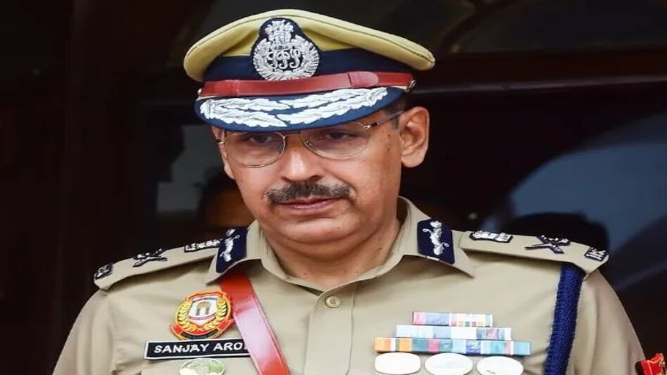 गणतंत्र दिवस : दिल्ली पुलिस ने ड्रोन और हवा में उड़ाई जाने वाली अन्य चीजों पर प्रतिबंध लगाया गणतंत्र दिवस : दिल्ली पुलिस ने ड्रोन और हवा में उड़ाई जाने वाली अन्य चीजों पर प्रतिबंध लगाया