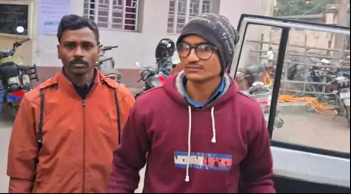 'राम मंदिर बम से उड़ाना था'; धमकी देने वाला गिरफ्तार, खुद को दाऊद इब्राहिम गैंग का मेंबर बताया Crime Tak