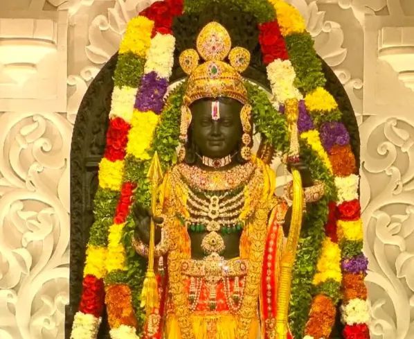 MP News: रामलला की मूर्ति की प्राण प्रतिष्ठा के जश्न को लेकर महू में छात्रों के बीच झड़प, एक घायल रामलला