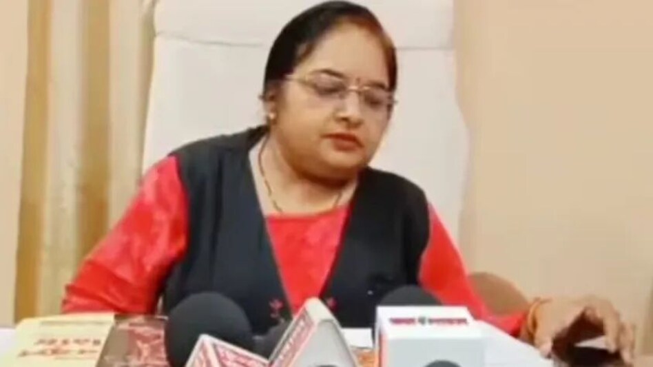 तकिए से मुंह-नाक दबाकर की थी SDM पत्नी की हत्या! हुआ चौंकाने वाला खुलासा, 2020 में हुई थी दोनों की शादी तकिए से मुंह-नाक दबाकर की थी SDM पत्नी की हत्या! हुआ चौंकाने वाला खुलासा, 2020 में हुई थी दोनों की ...