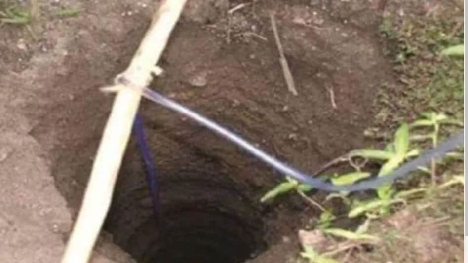 राजस्थान के गंगापुर में 25 साल की महिला बोरवेल में गिरी, रात से थी गायब, रेस्क्यू ऑपरेशन जारी राजस्थान के गंगापुर में 25 साल की महिला बोरवेल में गिरी, रात से थी गायब, रेस्क्यू ऑपरेशन जारी