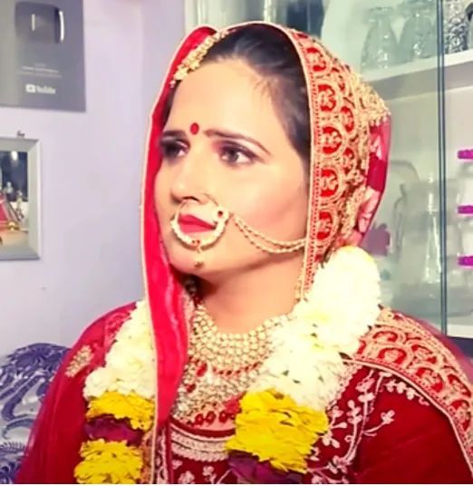 सीमा सचिन की दुल्हन बनीं, सीमा-सचिन ने शादी की सालगिरह मनाई! सीमा सचिन की दुल्हन बनीं, सीमा-सचिन ने शादी की सालगिरह मनाई!