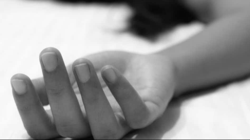 दिल्ली एम्स के हॉस्टल में नर्सिंग स्टूडेंट ने की आत्महत्या, नर्सिंग और BPSC की पढ़ाई से हुआ डिप्रेशन, सुसाइड नोट बरामद दिल्ली एम्स के हॉस्टल में नर्सिंग स्टूडेंट ने की आत्महत्या, नर्सिंग और BPSC की पढ़ाई से हुआ डिप्रेशन, सुसाइड नोट बरामद