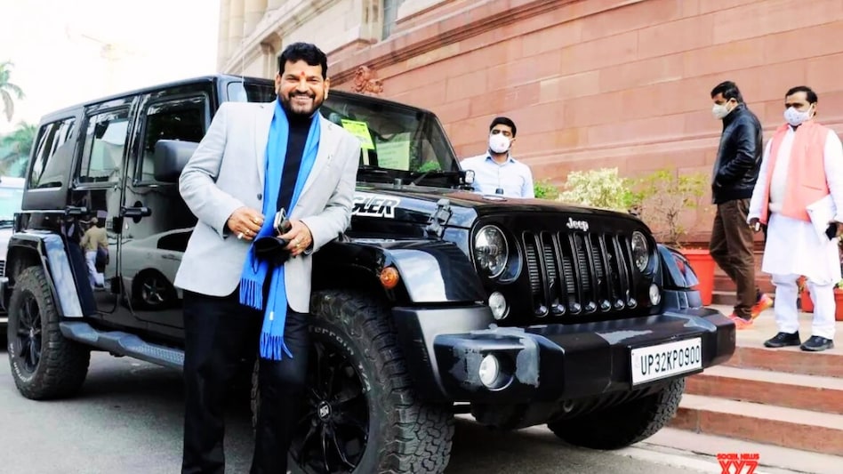 बृजभूषण शरण सिंह का कटा टिकट, 40 क्रिमिनल केस, करोड़ों की संपत्ति, राइफल-पिस्टल जैसे हथियार! जानें कौन हैं बृजभूषण शरण सिंह? जानें कौन हैं बृजभूषण शरण सिंह?