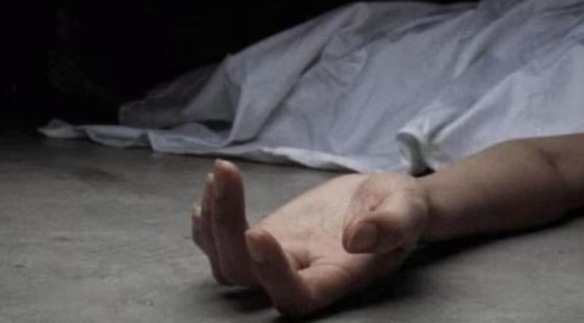 नोएडा की इस मशहूर यूनिवर्सिटी में पानी की टंकी से मिली लड़की की लाश CrimeTak