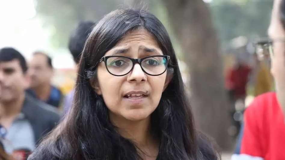 स्वाति मालिवाल के साथ मारपीट हुई तो क्यों नहीं दर्ज कराई FIR ? CM हाउस का हाई वोल्टेज ड्रामा स्वाति मालिवाल के साथ मारपीट हुई तो क्यों नहीं दर्ज कराई FIR?