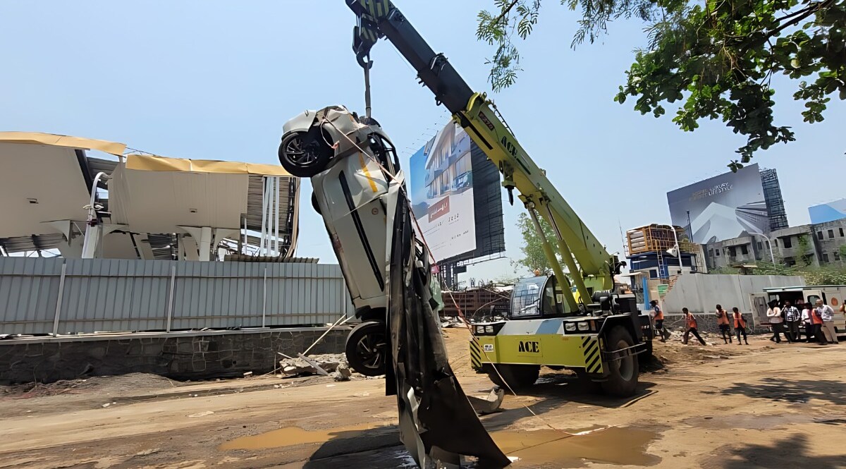 Ghatkopar Hoarding Collapse: जम्बो होर्डिंग को हटाने का जम्बो ऑपरेशन, आखिर क्यों जारी है तीन दिन बाद भी रेस्क्यू ऑपरेशन? CrimeTak