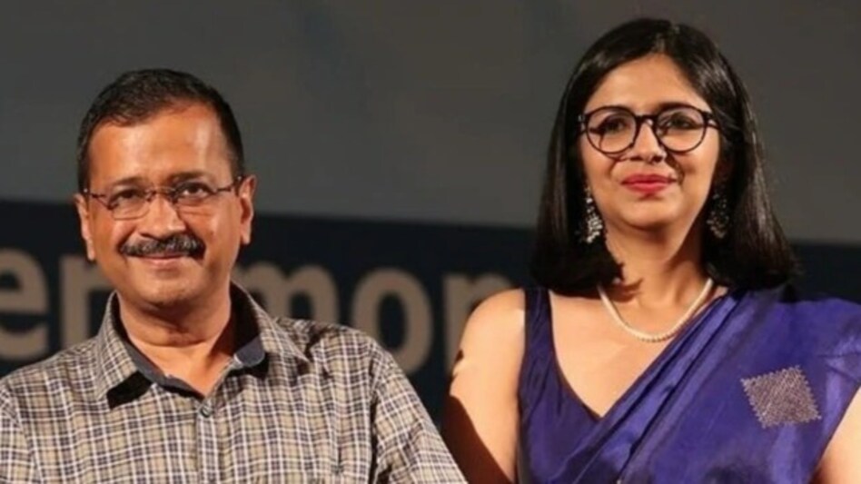 स्वाति को थप्पड़ मारे, भद्दी गाली भी दी, केजरीवाल की रहस्यमयी चुप्पी स्वाति को थप्पड़ मारे, हिन्दी में गाली भी दी, केजरीवाल की रहस्यमयी चुप्पी