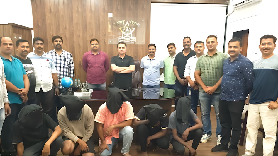 प्लास्टिक बैग की मुहर से खुला Blind Murder Case, शव को Freezer में पैक करके किया था Transfer, हैरतअंगेज खुलासा प्लास्टिक बैग की मुहर से खुला Blind Murder Case, शव को Freezer में पैक करके किया था Transfer, हैरतअंगेज खुलासा