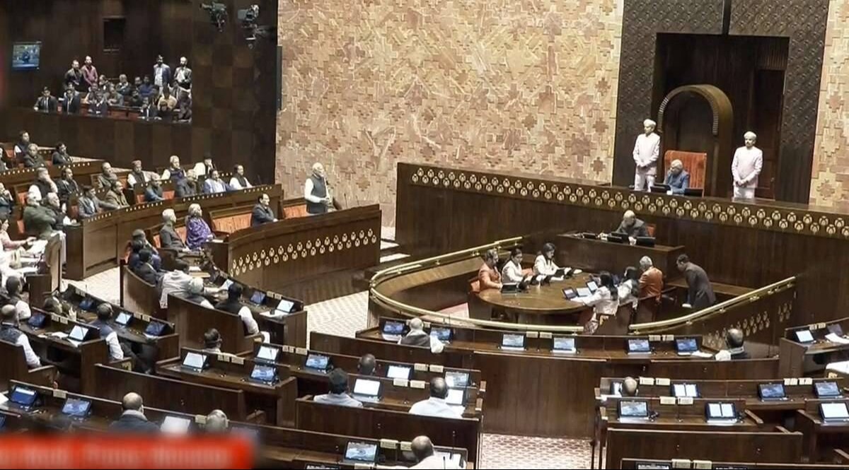 फर्जी आधार कार्ड दिखा कर संसद भवन में घुसने की कर रहे थे कोशिश, पुलिस ने किया गिरफ्तार CrimeTak