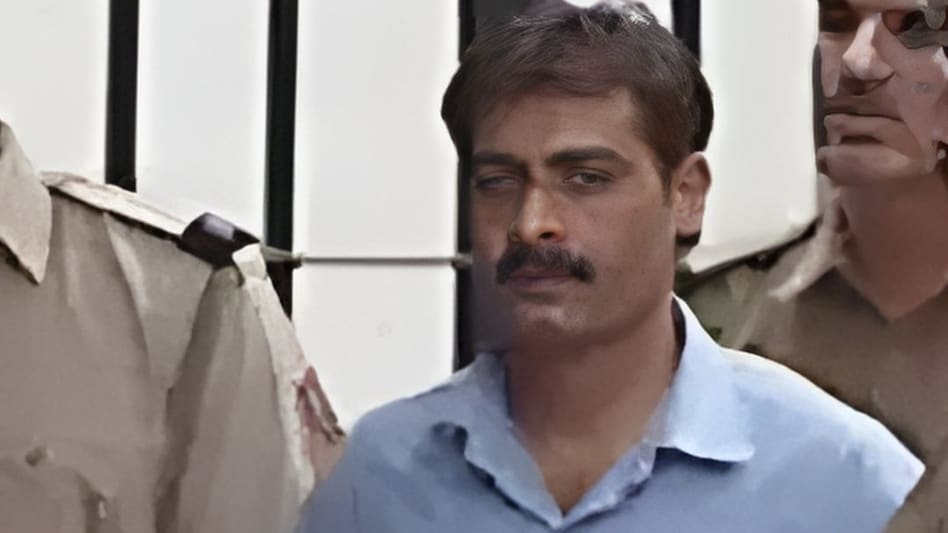 लाल किले पर हमले के दोषी PAK आतंकी की फांसी की सजा पर राष्ट्रपति की मुहर! क्या अब हो पाएगी आतंकी को फांसी? लाल किले पर हमले के दोषी PAK आतंकी की फांसी की सजा पर राष्ट्रपति की मुहर! क्या अब हो पाएगी आतंकी को फांसी?