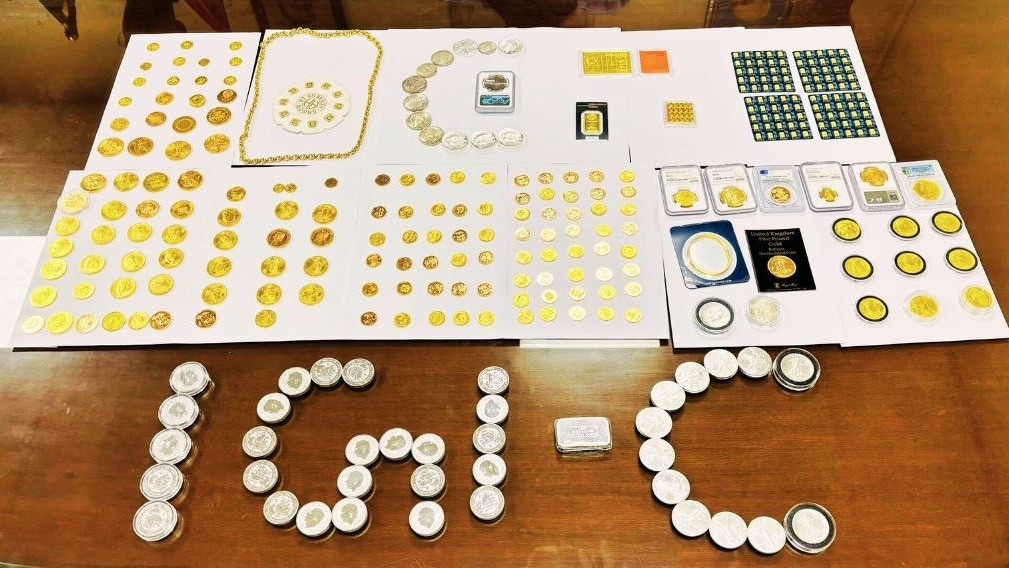 दिल्ली IGI एयरपोर्ट पर पकड़ी गई 1 करोड़ 90 लाख के सोने-चांदी के सिक्कों की खेप, अमेरिका से दिल्ली तस्करी का खुलासा CrimeTak