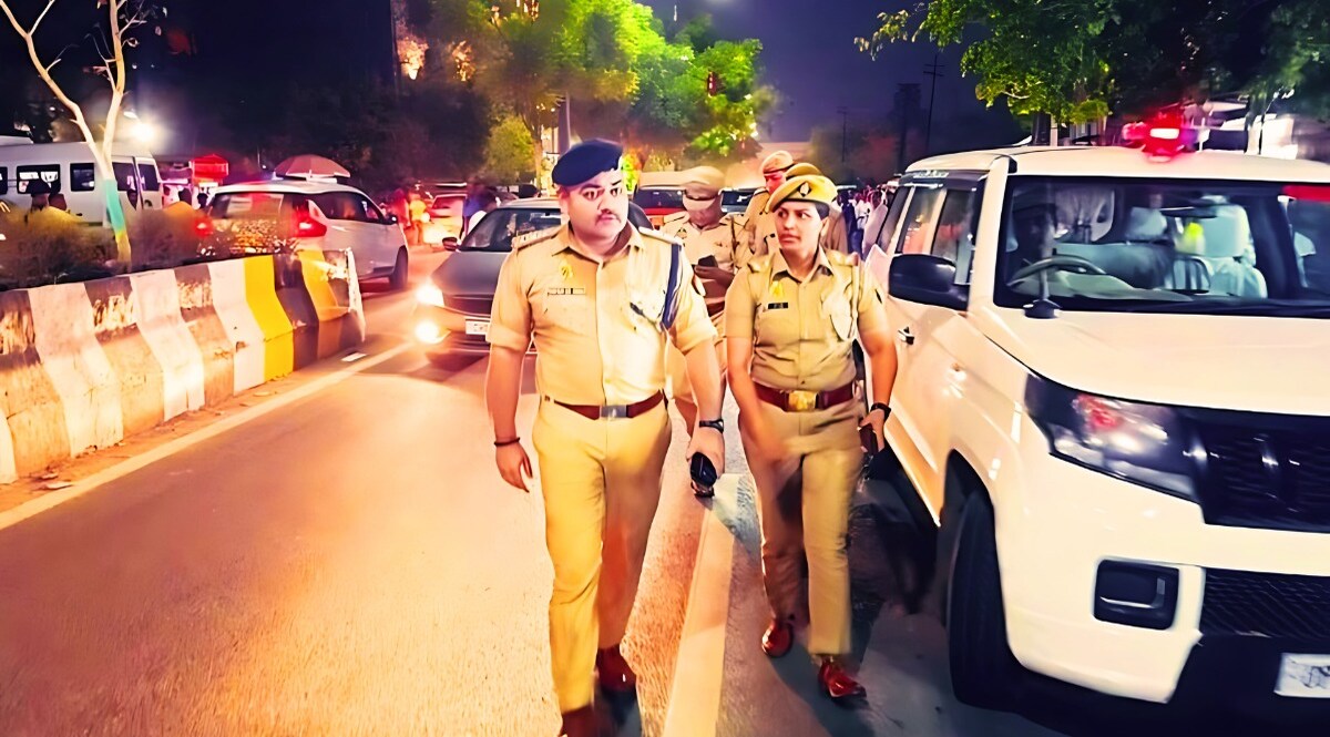 कार में हूटर और लाल-नीली बत्ती लगाई तो खैर नहीं! सीएम योगी की पुलिस सिखाएगी कड़ा सबक, नोएडा में 5 हजार गाड़ियों का चालान CrimeTak