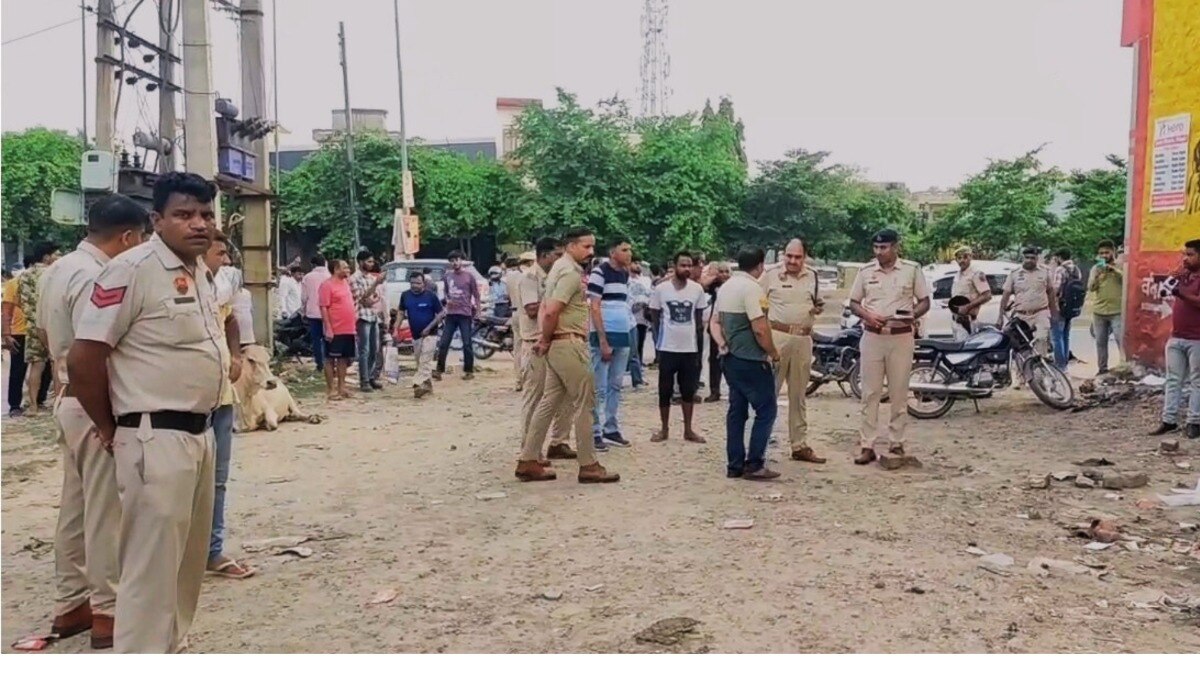 हरियाणा में JJP नेता की हत्या, सरेआम मारी गोलियां, बाइक सवार बदमाशों ने किया मर्डर, CCTV में दिखे 4 बदमाश CrimeTak