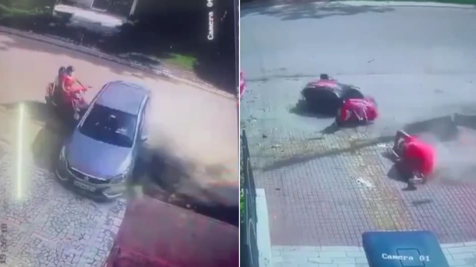 4 नाबालिग स्कूल बंक करके कार से घूमने निकले, 100 की स्पीड से दौड़ाई कार, मां-बेटी को उड़ाया, महिला की मौत 4 नाबालिग स्कूल बंक करके कार से घूमने निकले, 100 की स्पीड से दौड़ाई कार, मां-बेटी को उड़ाया, महिला की मौत