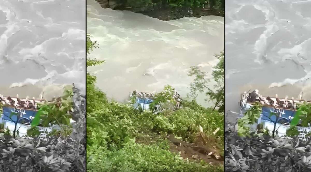 40 यात्रियों को ले जा रही भारतीय बस नेपाल में नदी में गिरी! 14 लोगों की मौत, बढ़ सकता है मौत का आंकड़ा CrimeTak