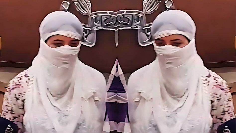 अवैध संबंध, शादी की प्लानिंग, शादीशुदा बॉयफ्रेंड और गर्लफ्रेंड ने रची तेजाबी साजिश, एसिड अटैक का राज़ खुला तो सन्न रह गई पुलिस अवैध संबंध, शादी की प्लानिंग, शादीशुदा बॉयफ्रेंड और गर्लफ्रेंड ने रची तेजाबी साजिश, एसिड अटैक का राज़ खुला तो सन्न रह गई पुलिस