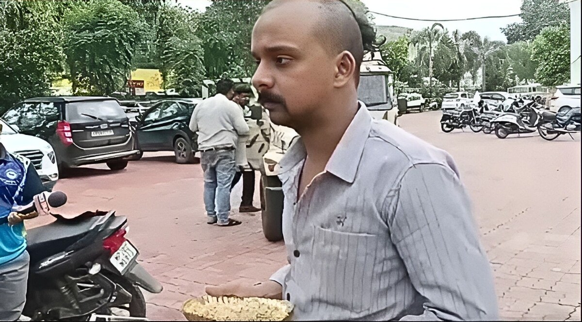 पंडित जी ने ऑर्डर किया रेस्टोरेंट का खाना, पार्सल खोलते ही हुए बेहोश, प्लेट लेकर पहुंच गए थाने, और फिर... CrimeTak