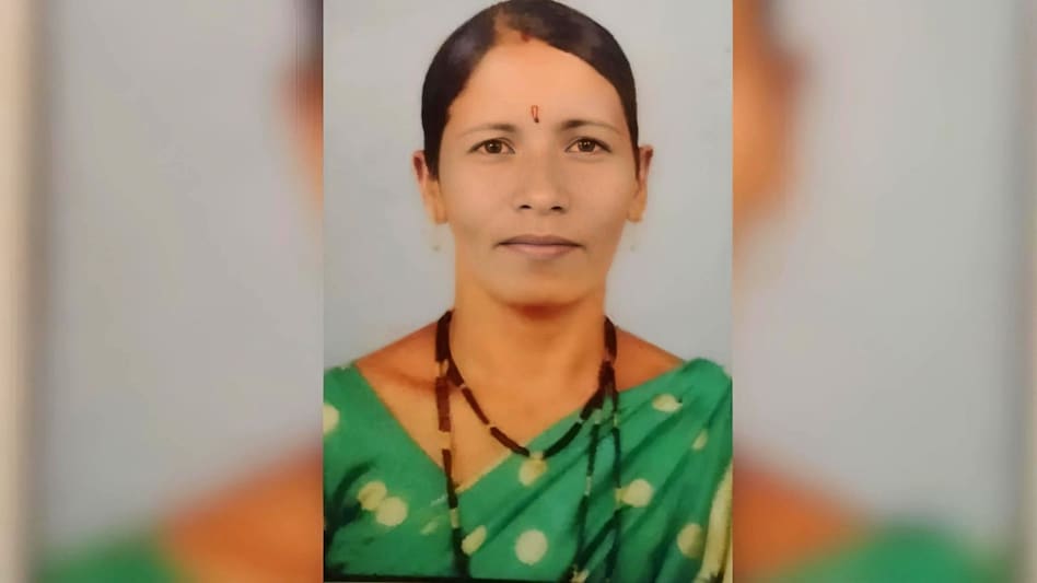 Boyfriend के साथ बेडरूम में आपत्तिजनक हालत में थी बेटी, चुपके से मां ने देख लिया, बेटी ने फिर जो मां के साथ किया यकीन नहीं होगा Boyfriend के साथ बेडरूम में आपत्तिजनक हालत में थी बेटी, चुपके से मां ने देख लिया, बेटी ने फिर जो मां के साथ किया यकीन नहीं होगा