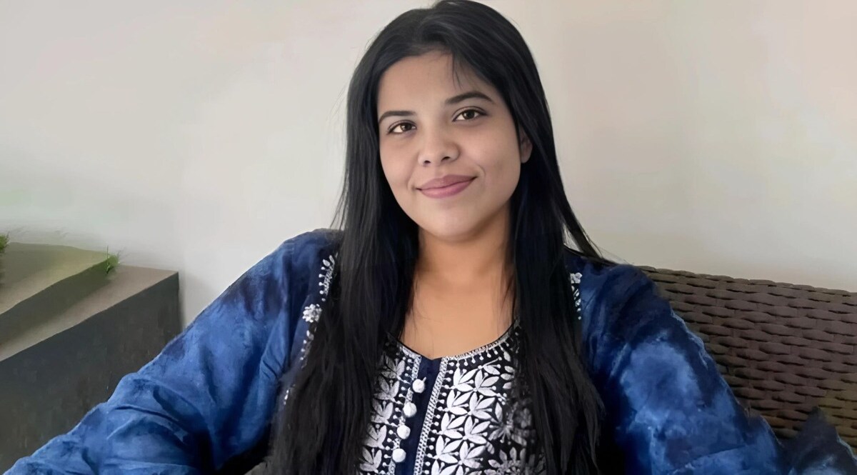 रात और वीकेंड पर भी कंपनी ने लिया इतना काम कि मर गई बेटी, पुणे में CA की मौत पर मां का भावुक खत रुला देगा CA अन्ना सेबेस्टियन