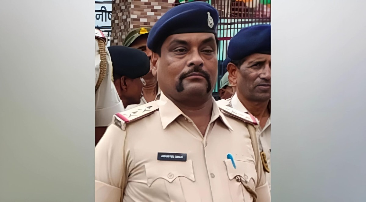 पति बाहर रहते हैं तो कोई बात नहीं मैं हूं ना- महिला से बोला दारोगा, आशिक मिजाज सब इंस्पेक्टर की करतूत सुन दंग रह गए अफसर CrimeTak