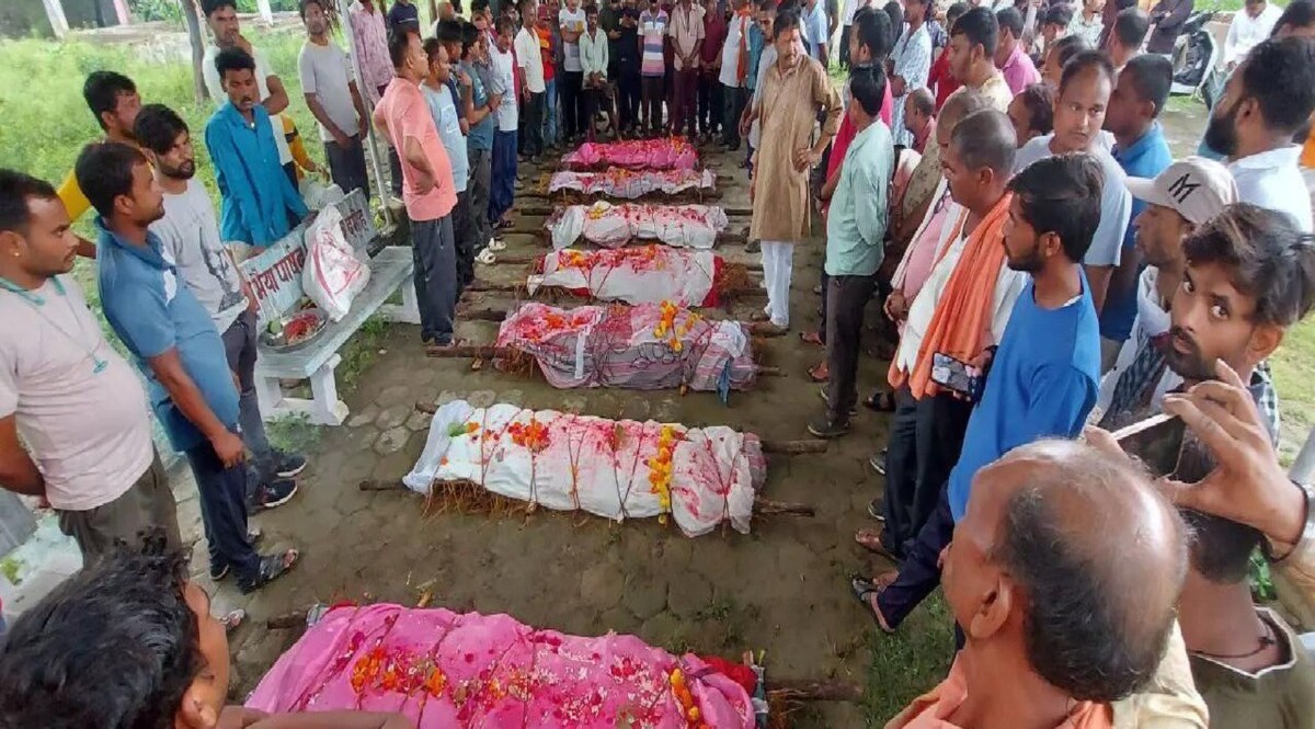 एक साथ उठीं 9 अर्थियां..रो पड़ा शहर,हर किसी की एक ही प्रार्थना फिर कभी न हो ऐसा हादसा, जिसने भी मंजर देखा सहम गया... CrimeTak