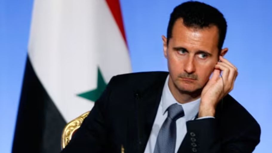 'असद ने देश के लोगों के साथ भाईयों को भी धोखा दिया है, वो देशद्रोही है', असद के भाई ने खोली पोल 'असद ने देश के लोगों के साथ भाईयों को भी धोखा दिया है, वो देशद्रोही है', असद के भाई ने खोली पोल