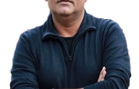 बैंक के ठीक बाहर शव दफनाने की ज़िद: 'डेड अकाउंट' की चौंकाने वाली कहानी CrimeTak