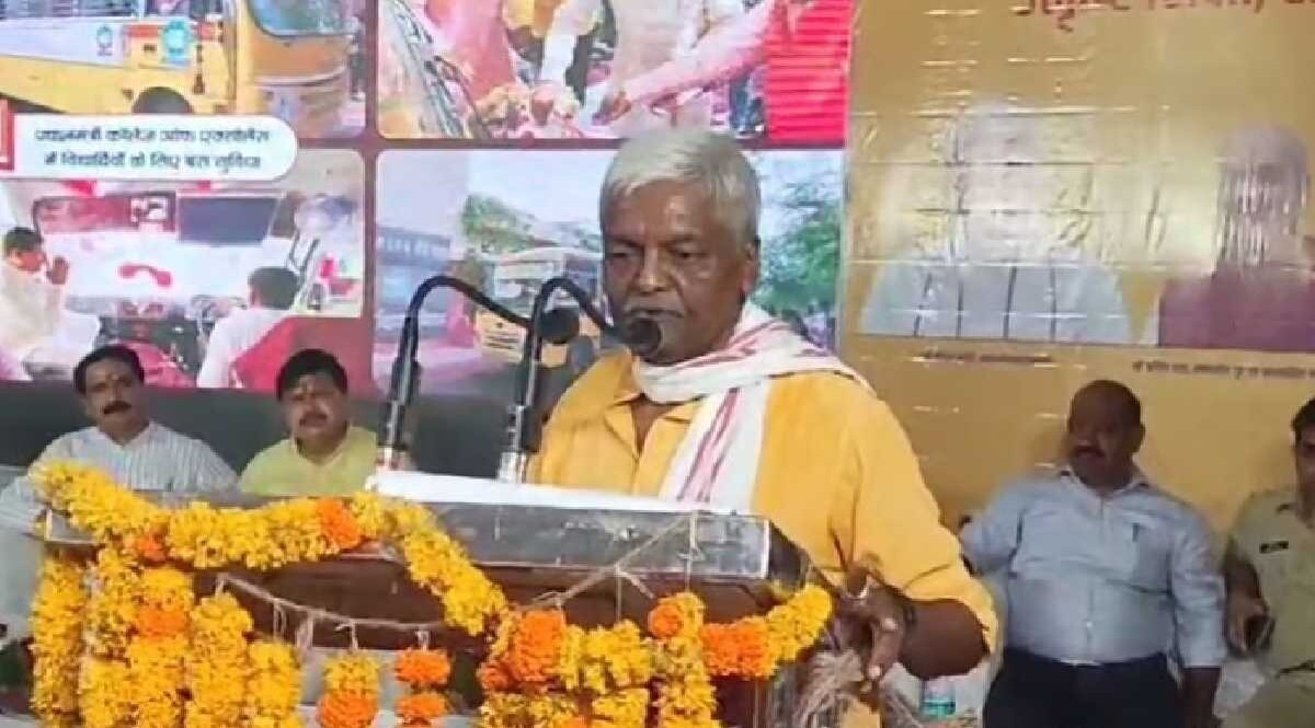'ડિગ્રીથી કંઈ નહીં થાય, પંચરની દુકાન ખોલી નાખો', ભાજપ ધારાસભ્યનું વિચિત્ર નિવેદન ભાજપ ધારાસભ્ય