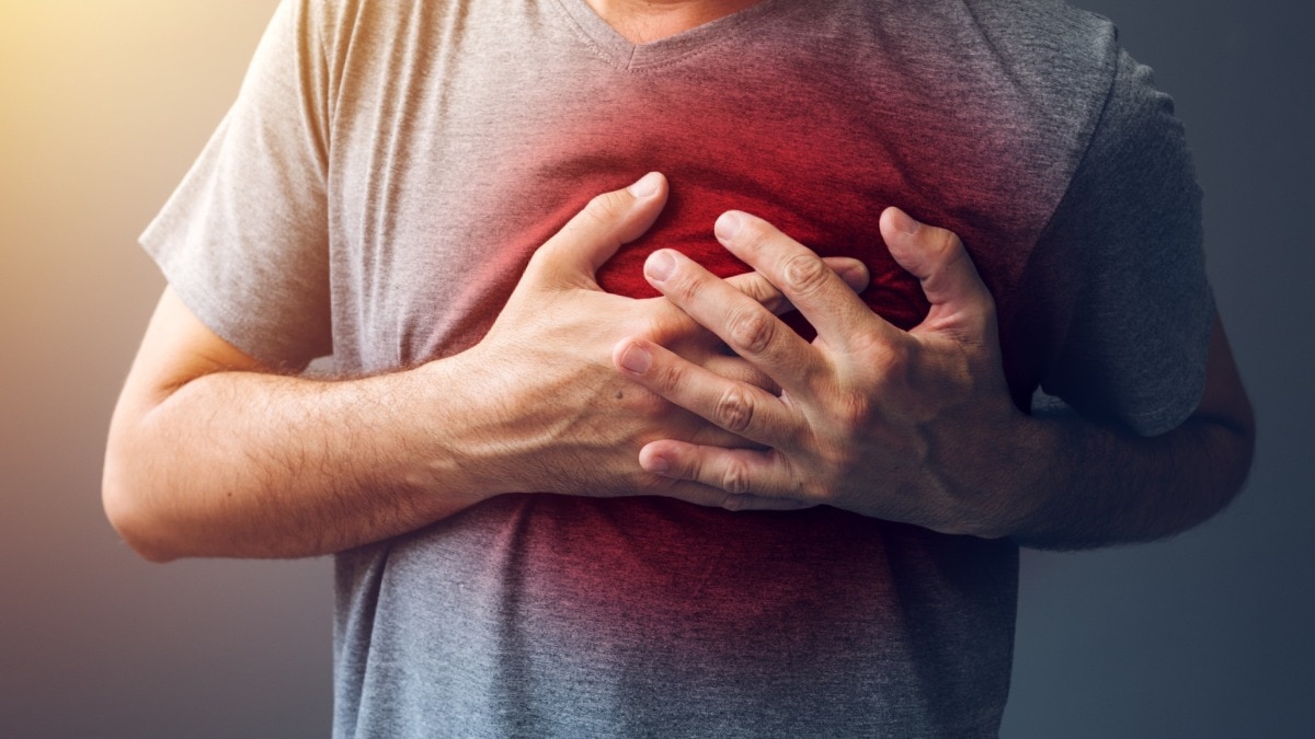 Heart Attack પહેલા પગમાં દેખાય છે આ 5 લક્ષણો, સમયસર સાવધાન થઈ જાઓ Heart Attack પહેલા પગમાં દેખાય છે આ 5 લક્ષણો