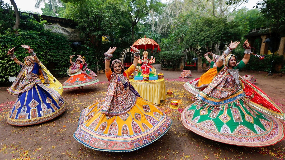 शारदीय नवरात्रि का पहला दिन आज 